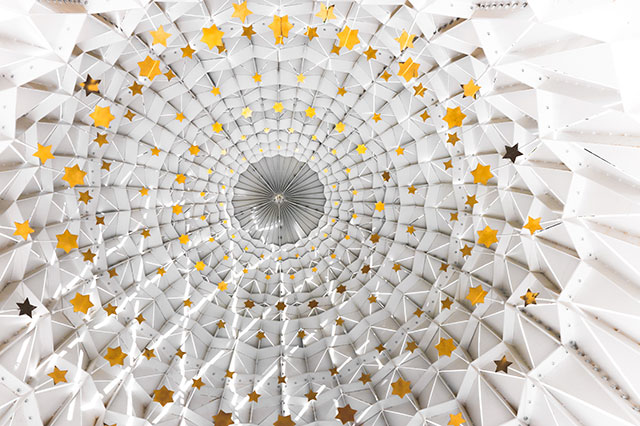 市場業(yè)績穩(wěn)步向好！藝光：相信總有辦法突破！