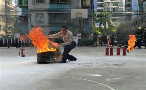 石油大廈起火？原來是有計劃的消防演練