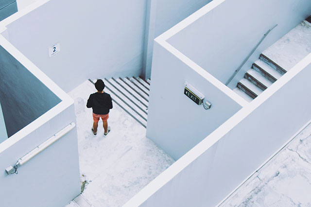 智能應(yīng)急照明系統(tǒng)有哪些主要功能？