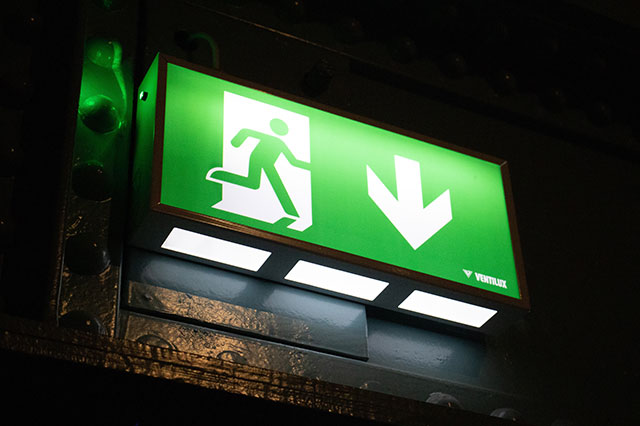 消防應(yīng)急燈有什么樣的性能特點？